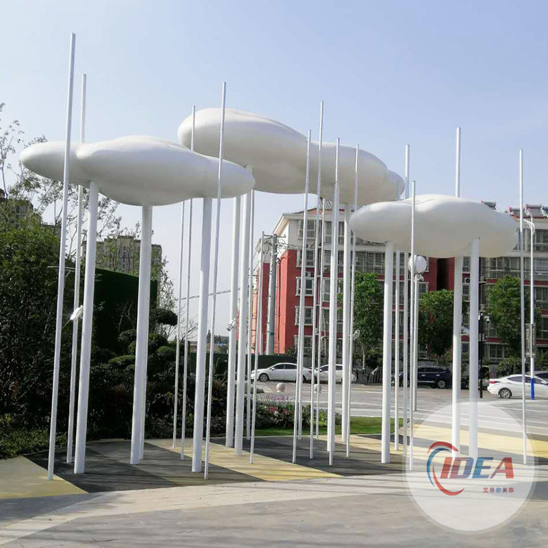 户外卡通兔子雕塑网红美陈大型生肖兔商场玻璃钢售楼部装饰大摆件